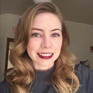 Meet your Posher, Alison