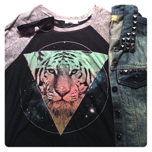 Tiger Baseball Tee