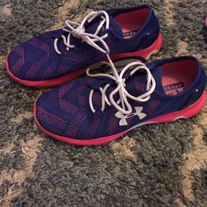 ⭐️ON SALE ⭐️ Under Armour running shoes