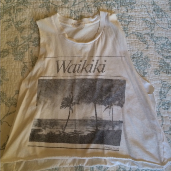 Brandy Melville Waikiki muscle tank! - Picture 1 of 1
