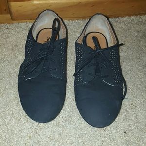 Faux suede Oxford like flats