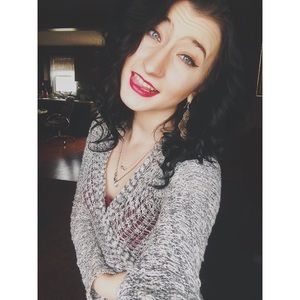 Meet your Posher, Haley