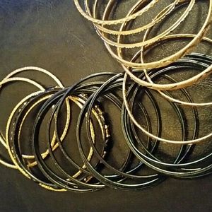 25 Gold and Black Bangle Set