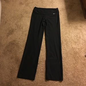 Nike Be Bold Pant Slim Fit Women