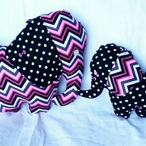 Mommy and baby plush elephant set