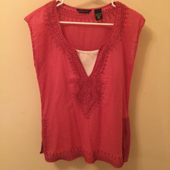 Embellished Tunic - Picture 2 of 4
