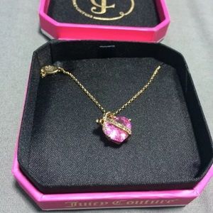 NIB Juicy couture banner heart necklace