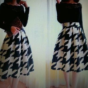 High waisted skirt