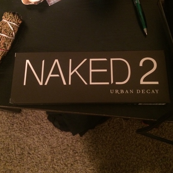 Urban Decay Naked 2