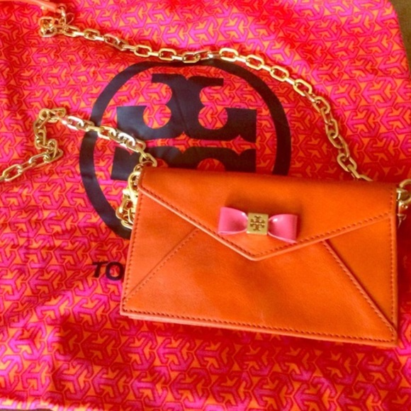 🙀🙀SOLD🙀🙀AUTHENTIC Tory Burch Crossbody