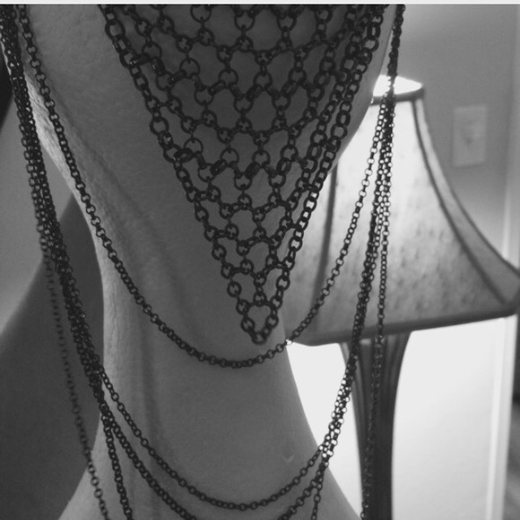 CHIC BOHO NECKLACE VERY UNIQUE.👙 - Picture 2 of 3