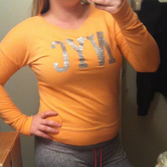 Light NYC long sleeve