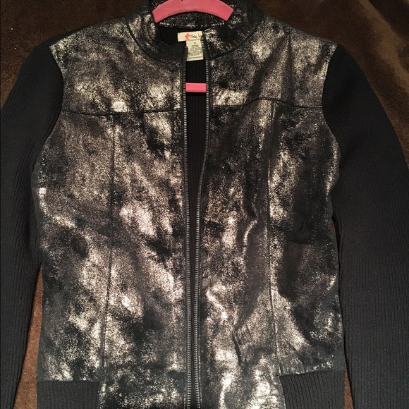 Like,Love size M jacket/sweater black leather like