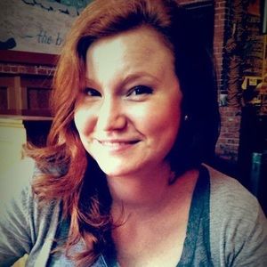 Meet your Posher, Thalia