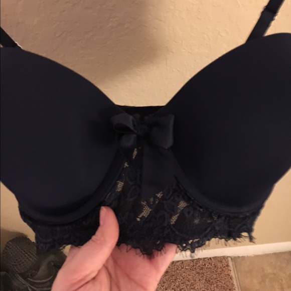 Navy aerie push up bra - Picture 2 of 4