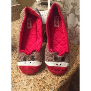 Nick & Nora Slippers NWT. Sz. Small 5-6