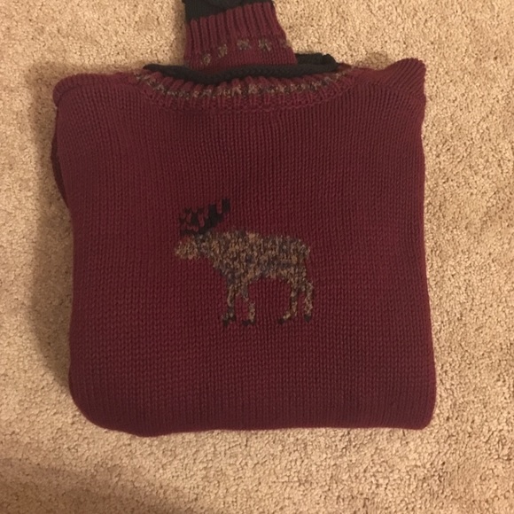 oversized maroon sweater - Picture 2 of 3