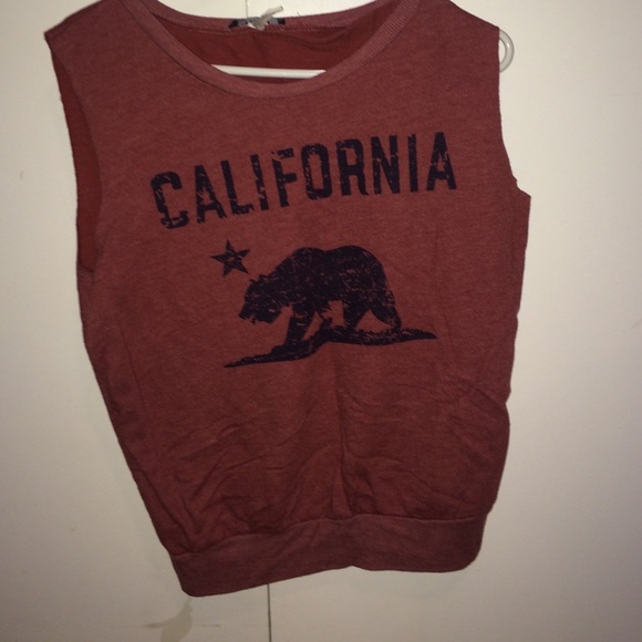 California muscle tee sweater