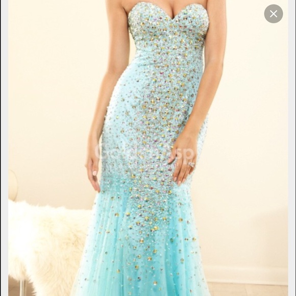 !!! Flash SALE! Beautiful Mermaid Dress by Terani!