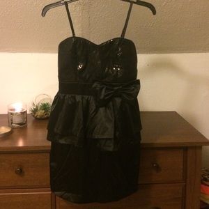 Peplum black Forever 21 dress
