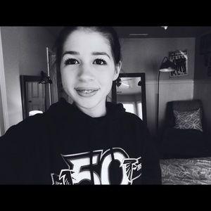 Meet your Posher, Brooke