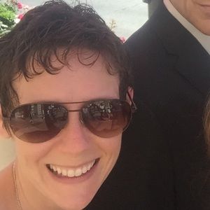 Meet your Posher, Suzi