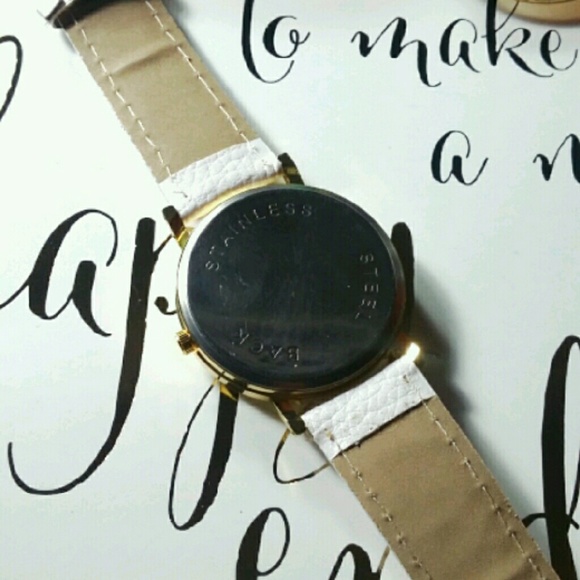 [NEW] Floral Watch - Picture 2 of 3