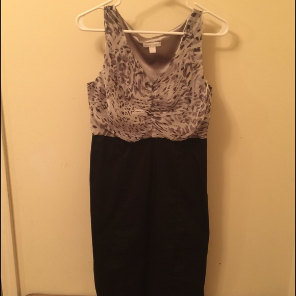 High-Waisted Dress - Picture 2 of 3