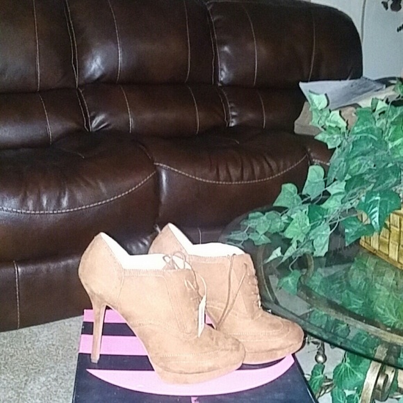 Booties - Picture 2 of 4