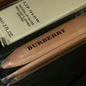 BURBERRY LIPGLOW "TRENCH KISS"