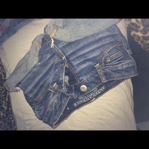 Size 0 American eagle shorts