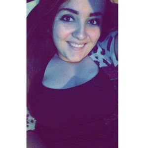 Meet your Posher, Mika