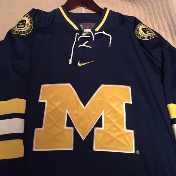U- M hockey jersey authentic