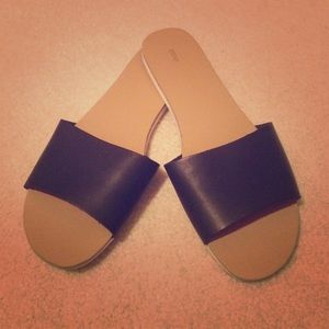 BDG - Urban Outfitters sandals
