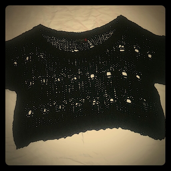 Crop guess crochet sweater
