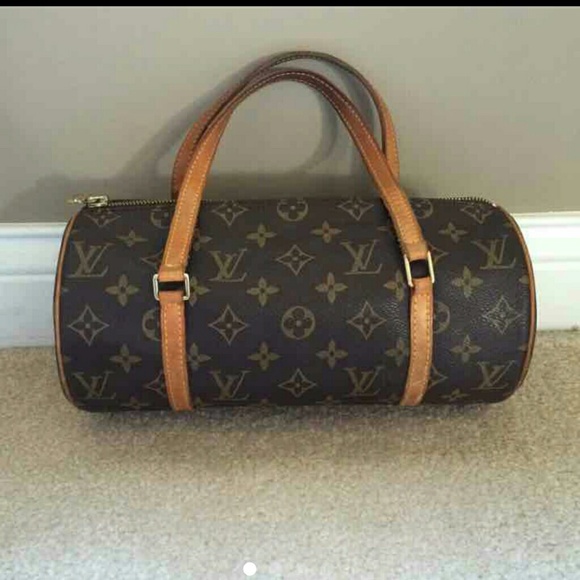 Louis Vuitton Handbags - Authentic LV papillon purse