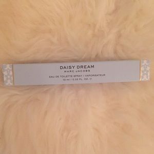 Daisy Dream Perfume