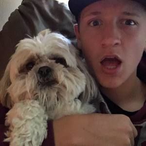 Meet your Posher, Garett