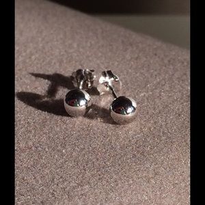 14K White Gold Ball Stud Earrings