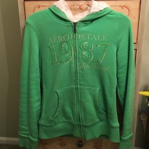 Green Aeropostale jacket with fur inside