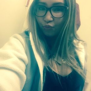 Meet your Posher, Dayanara