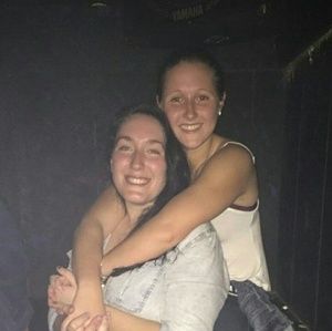 Meet your Posher, Taylor