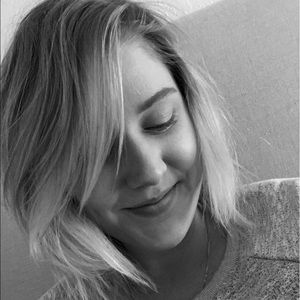 Meet your Posher, Lacey