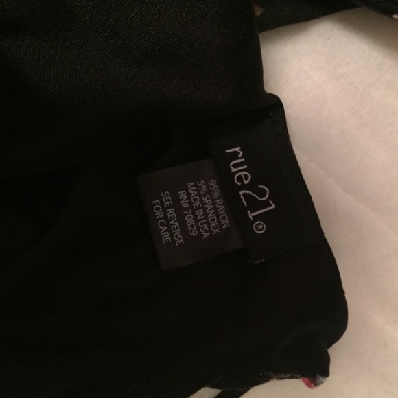 Top - Picture 2 of 3