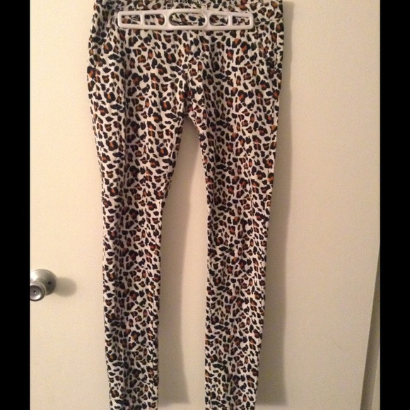 Volcom skinny pants jeans - animal print - sz 1