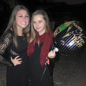 Meet your Posher, Carola