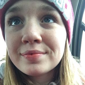 Meet your Posher, Madeline