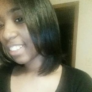 Meet your Posher, Shannon