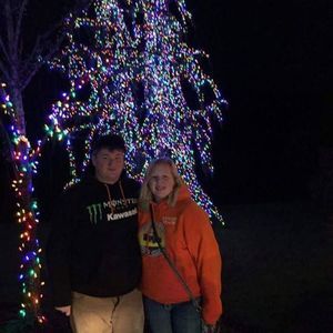 Meet your Posher, Hope