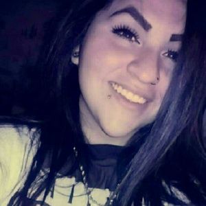 Meet your Posher, Adriana